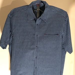 Men’s large shirt